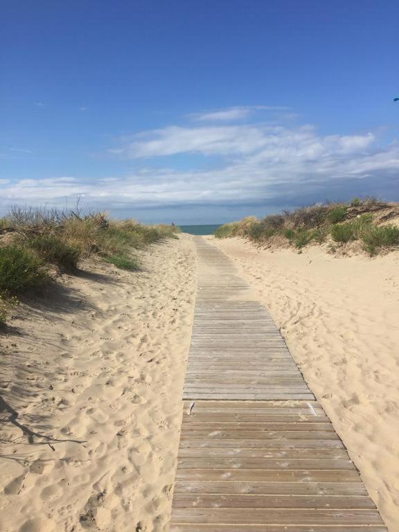 vakantie appartement DUMONT BEACH De Panne Buitenkant foto