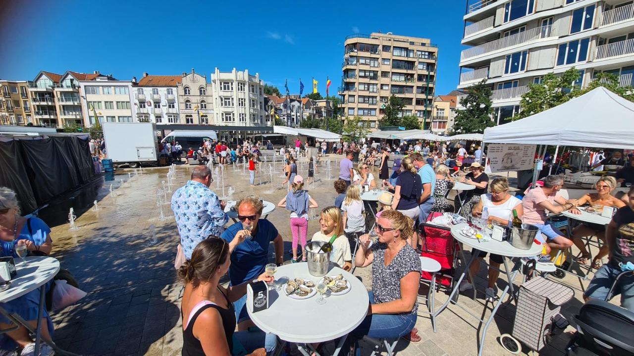 vakantie appartement DUMONT BEACH De Panne Buitenkant foto