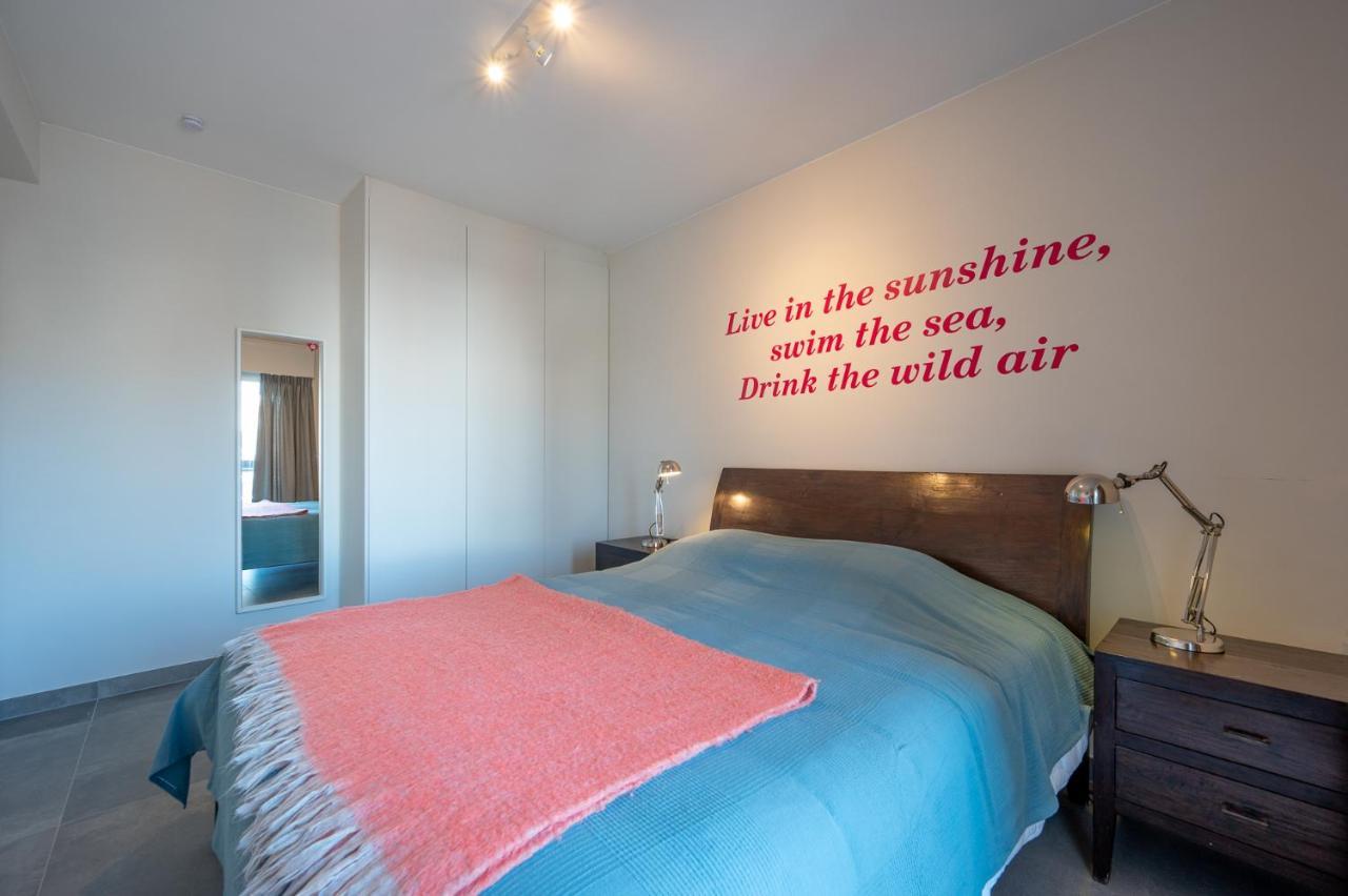 vakantie appartement DUMONT BEACH De Panne Buitenkant foto