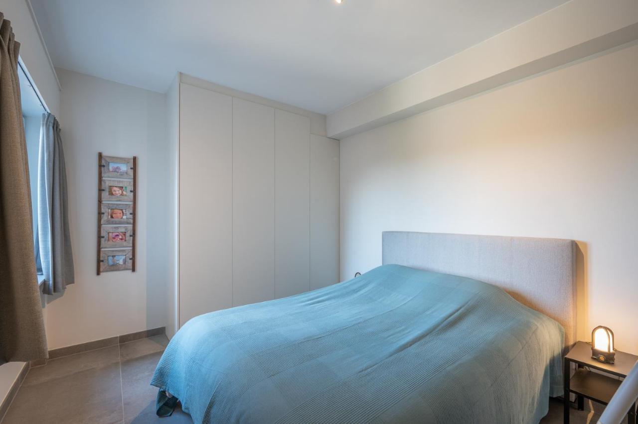 vakantie appartement DUMONT BEACH De Panne Buitenkant foto