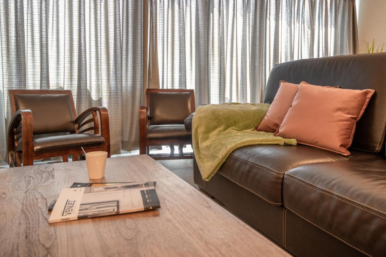 vakantie appartement DUMONT BEACH De Panne Buitenkant foto